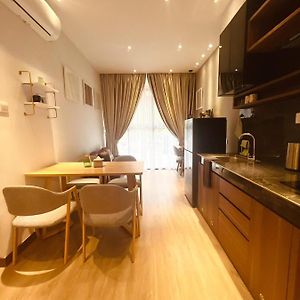 Oxy Suites G-01 At Shop House Meisterstadt Pollux Habibie